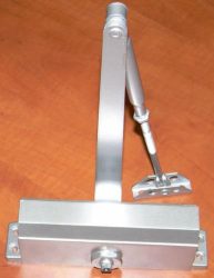 Brano zatvárač 7001