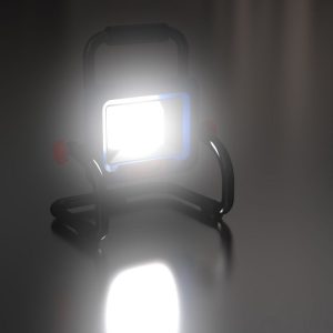 aku-led-svietidlo-ls-18-0