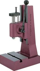 Ručný pákový lis s ozubenou tyčou 250 kp Berg + Schmid Pressentechnik