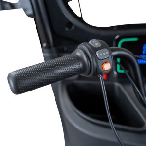 ruris-pilot-3070g-e-trojkolka-seda